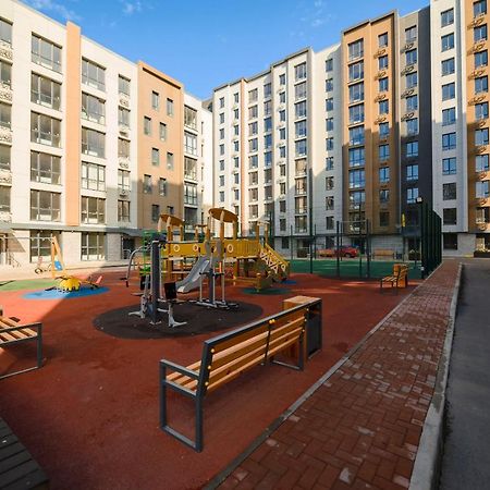 Как Дома - Двухкомнатная Квартира В Центре Алма Ата Екстериор снимка